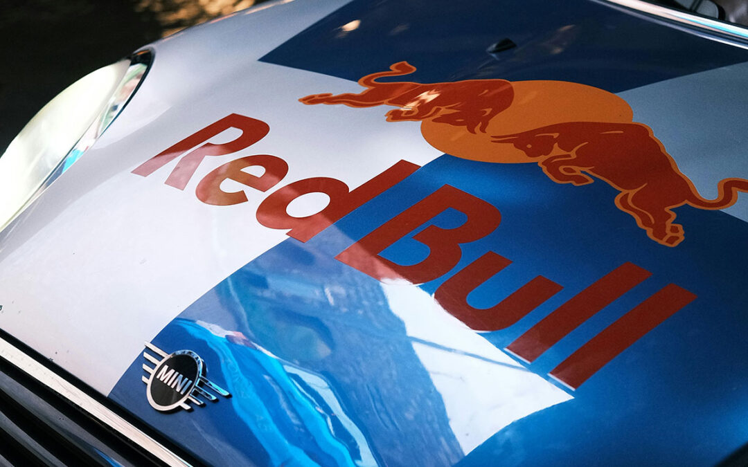 Vorteile von Werbefolien auf Firmenfahrzeugen